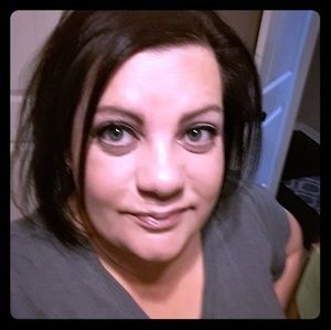 Meet your Posher, Mellisa